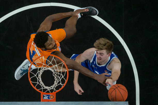 还进一步推 还进一步推