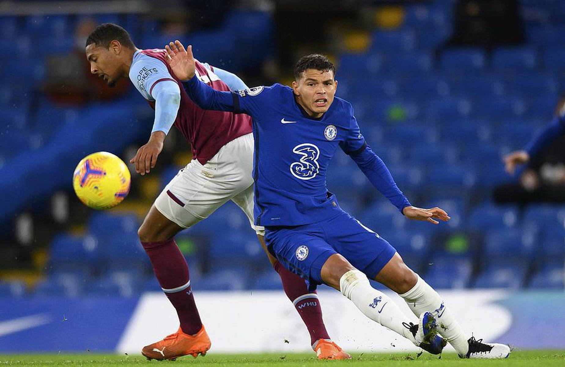 对手陷入被 对手陷入被